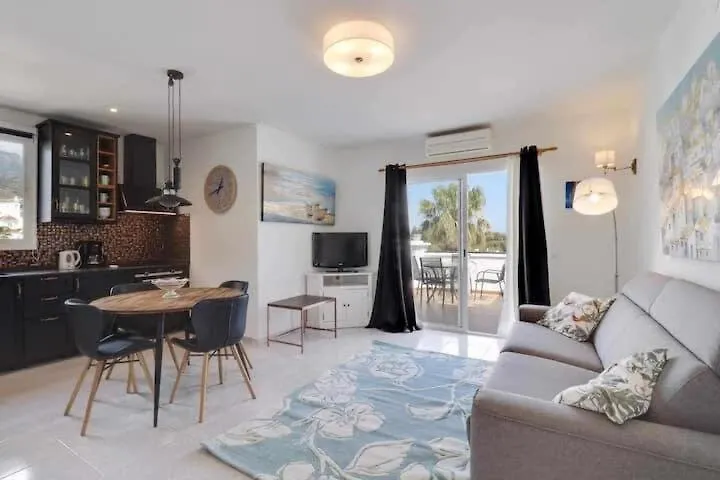 Apartmento Tanger Oasis Nerja 0*,  Španělsko