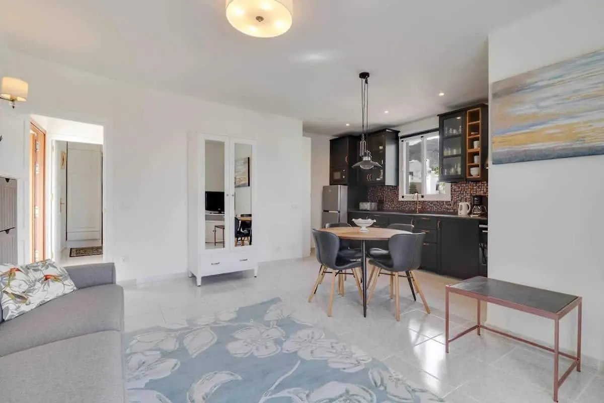 Apartmento Tanger Oasis Nerja 0*,  Španělsko